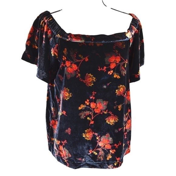 LOFT Velvet Off the Shoulder Dark Floral Top, Flutter Sleeve - Size Medium NWT - Picture 8 of 8